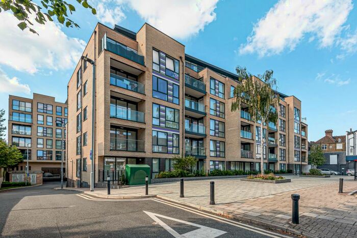 1 Bedroom Flat To Rent In Grove Place Eltham, SE9