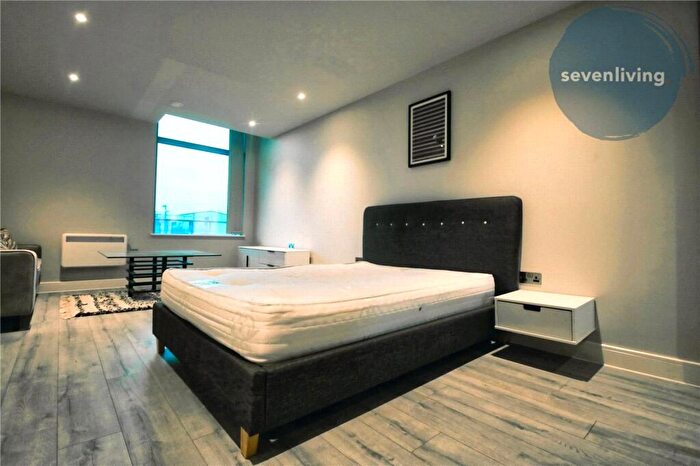 Apartment To Rent In Thames Valley, Wokingham Road, Bracknell, Berkshire, RG42