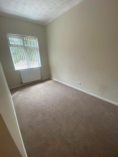 1 Bedroom Flat To Rent In Valley Road, Stourbridge, DY9