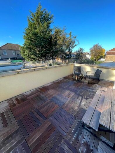 2 Bedroom Flat To Rent In Mansfield Road, Ilford, #, IG1