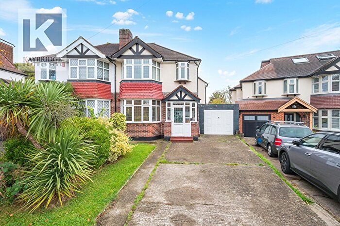 3 Bedroom Semi Detached House For Sale In Ravensfield Gardens, Epsom, KT19