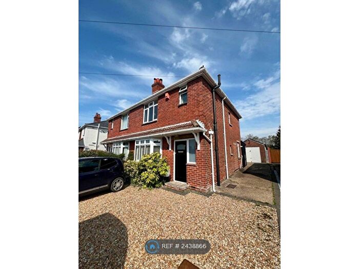 3 Bedroom Semi-Detached House To Rent In Swanwick Lane, Swanwick, Southampton, SO31