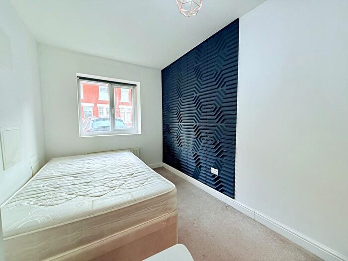 1 Bedroom Flat To Rent In Hoult Street, Derby, DE22