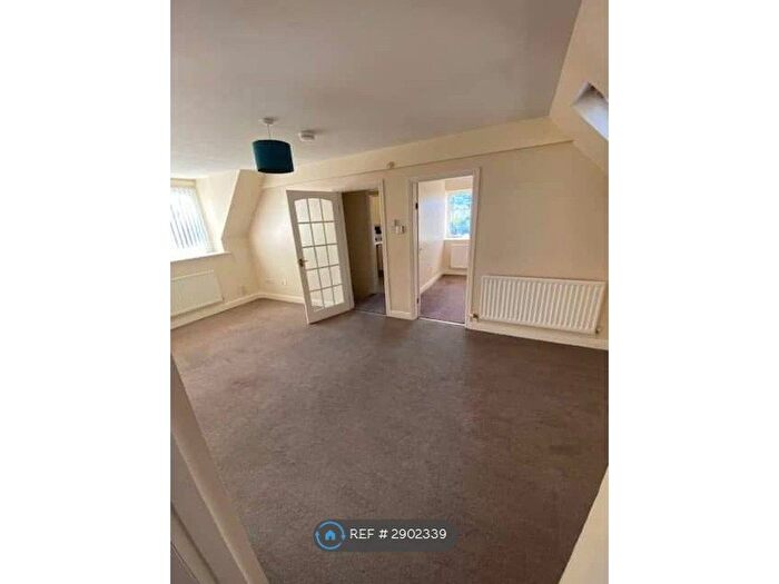 2 Bedroom Flat To Rent In Nelson St, Dalton-In-Furness, LA15