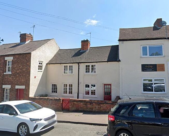 Terraced House To Rent In Nanpantan Road, Nanpantan, Loughborough, Leicestershire, LE11