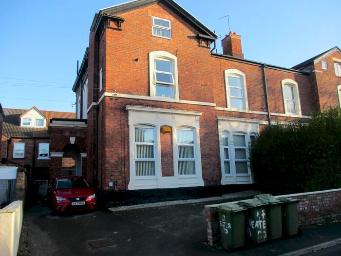 1 Bedroom Flat To Rent In Eaton Road, Prenton CH43
