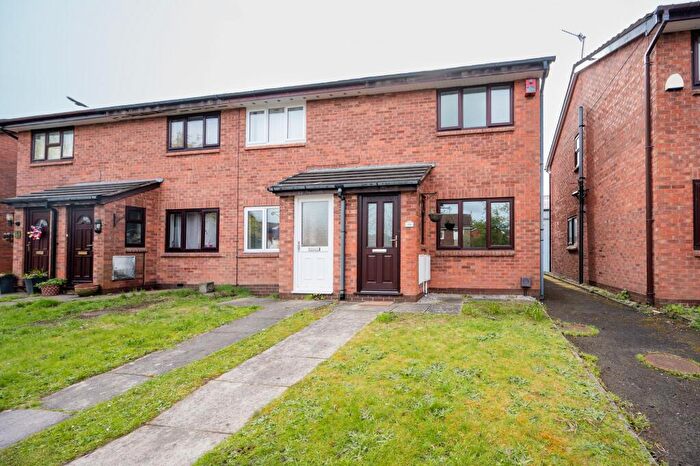 2 Bedroom End Of Terrace House For Sale In Brooklands, Ormskirk, L39