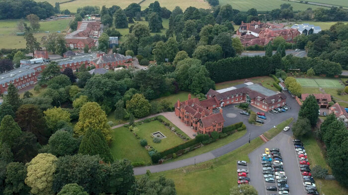 10 Bedroom Detached House For Sale In Blackdown Leamington Spa, Warwickshire, CV32