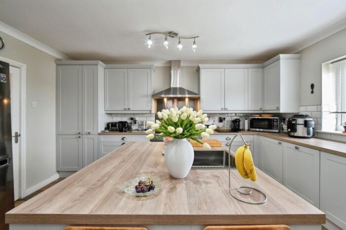 4 Bedroom Detached Bungalow For Sale In Heolgerrig, Merthyr Tydfil, CF48