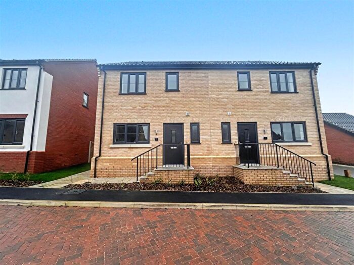 3 Bedroom Terraced House For Sale In Plot, Jubilee Way, Holton, IP19