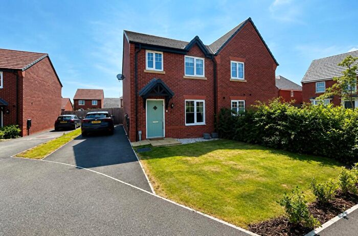 3 Bedroom Semi-Detached House For Sale In Cavalier Road, Henhull, Nantwich, Cheshire, CW5