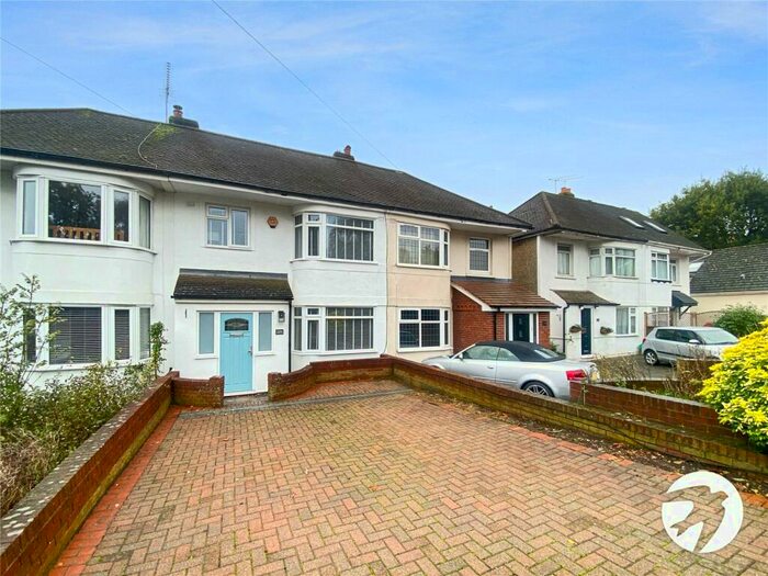 4 Bedroom Terraced House To Rent In Maidstone Road, Gillingham, Kent, ME8
