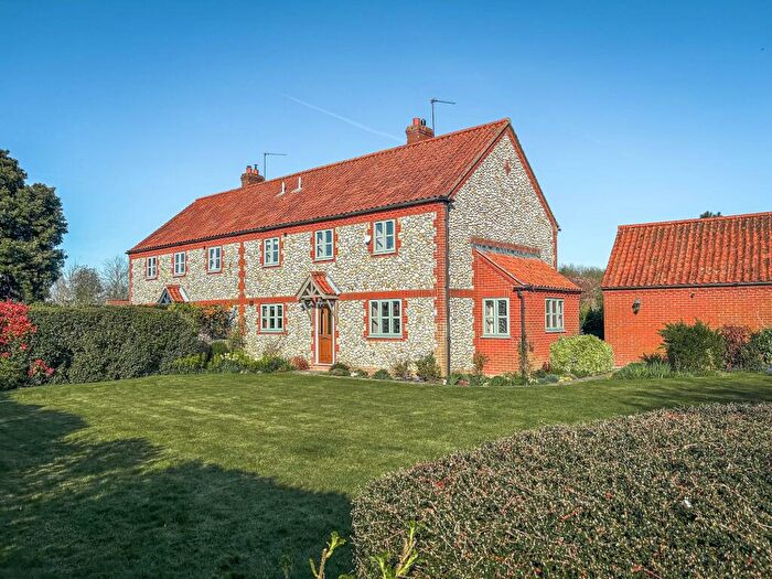 4 Bedroom Semi Detached House For Sale In Great Massingham, PE32