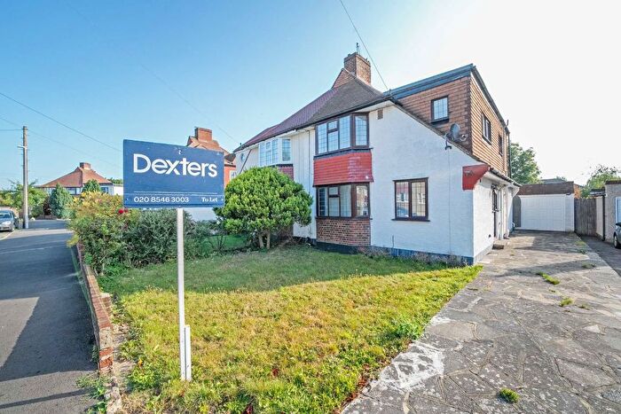 4 Bedroom Terraced House To Rent In Knightwood Crescent, New Malden, KT3