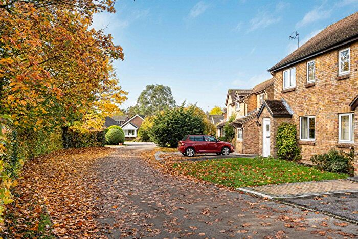 2 Bedroom Semi Detached House For Sale In The Glebe, Oxford, OX2