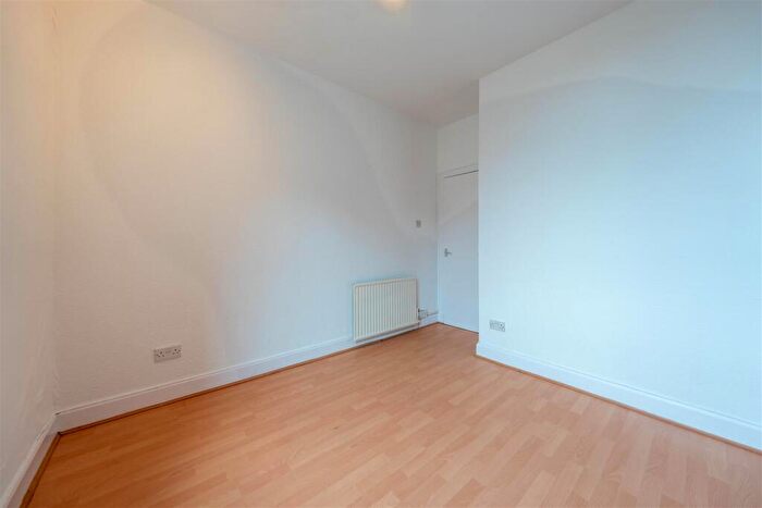 1 Bedroom Flat For Sale In /L, , Graham Street, Dundee, DD4