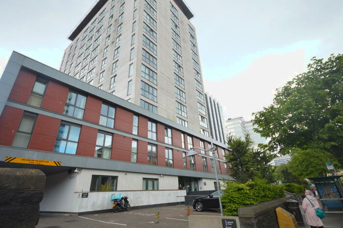2 Bedroom Flat To Rent In Admiral House, Newport Road, Cardiff, CF24