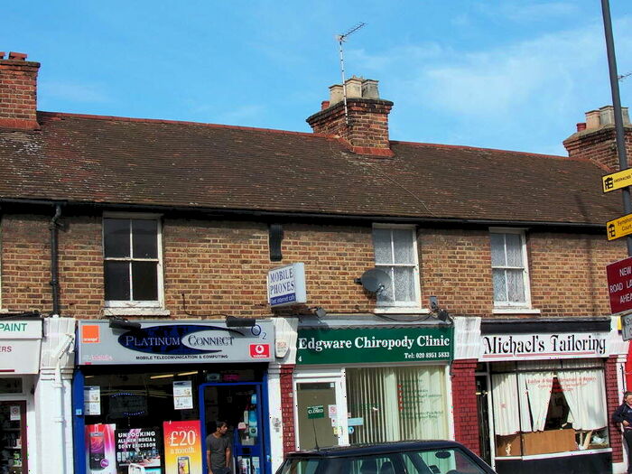2 Bedroom Flat To Rent In Whitchurch Lane, Edgware, HA8