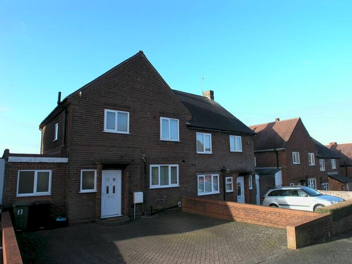 3 Bedroom Semi-Detached House To Rent In Hillwood Road, Halesowen, B62