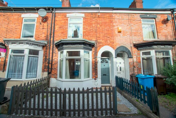 3 Bedroom Terraced House To Rent In Beech Grove, Hull, HU5