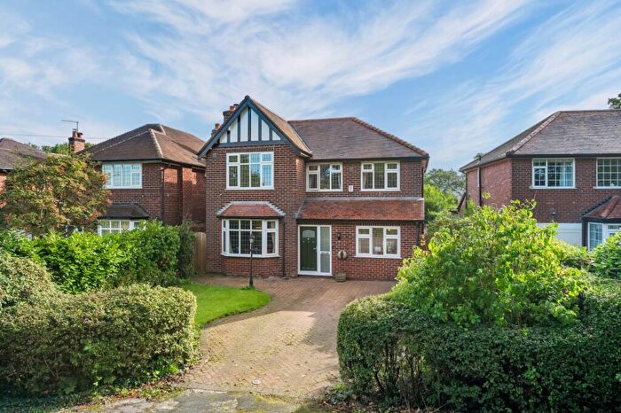 3 Bedroom Detached House For Sale In Hollin Lane, Styal, Wilmslow, Cheshire, SK9