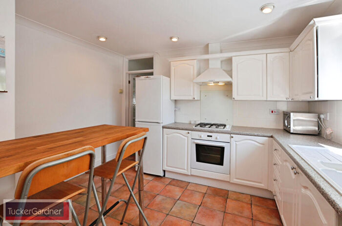 2 Bedroom House To Rent In Shelford Road, Trumpington, CB2