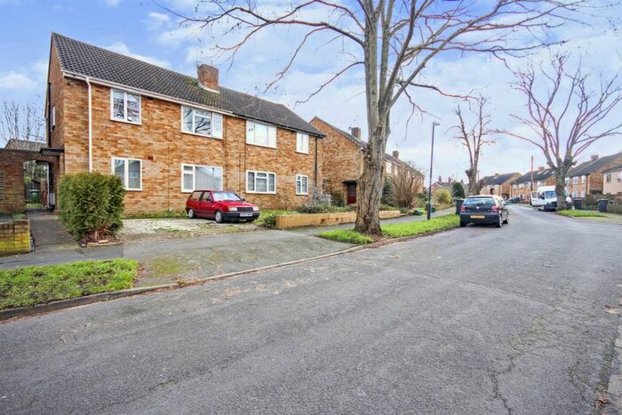 2 Bedroom Maisonette To Rent In Acacia Road, Leamington Spa, CV32