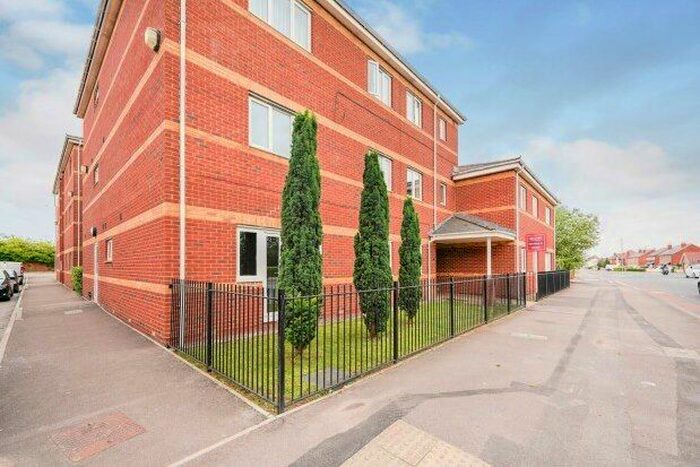 2 Bedroom Flat To Rent In Bristol Road, Gloucester, GL2