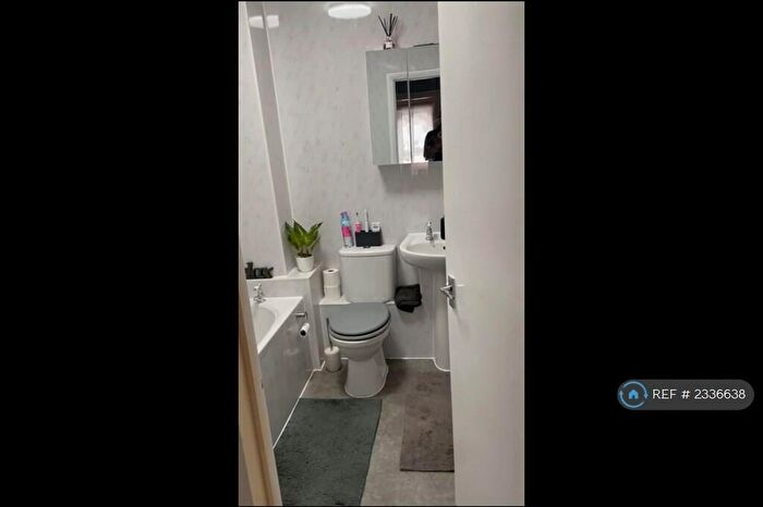 1 Bedroom Flat To Rent In Selborne Road, Littlehampton, BN17