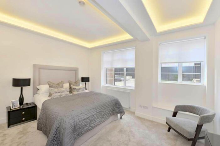 3 Bedroom Flat To Rent In Fursecroft, Brown Street H, W1