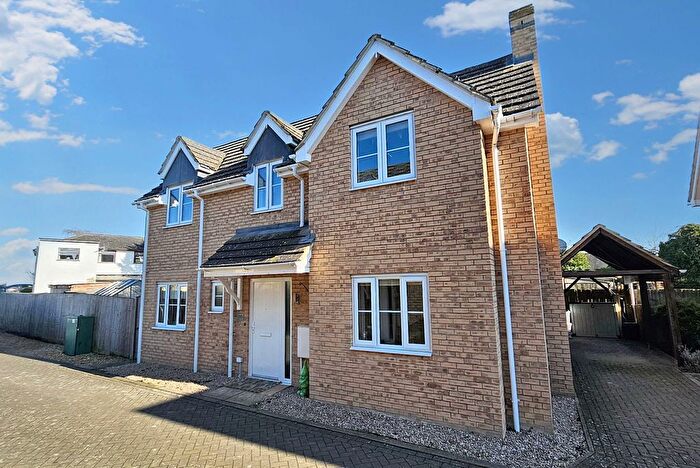 4 Bedroom Detached House For Sale In Newmarket Road, Burwell, CB25