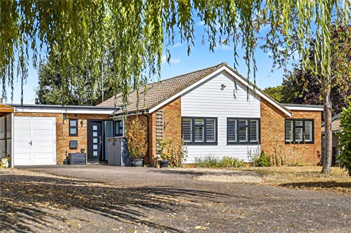 3 Bedroom Bungalow For Sale In Raffin Park, Datchworth, Hertfordshire, SG3