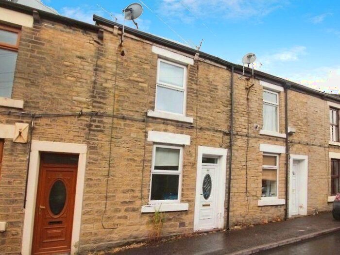 2 Bedroom Terraced House To Rent In Queen Street, Glossop, Derbyshire, SK13