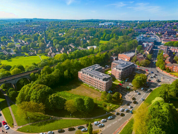 2 Bedroom Apartment To Rent In Alexandra Park, Willow Road, LS4