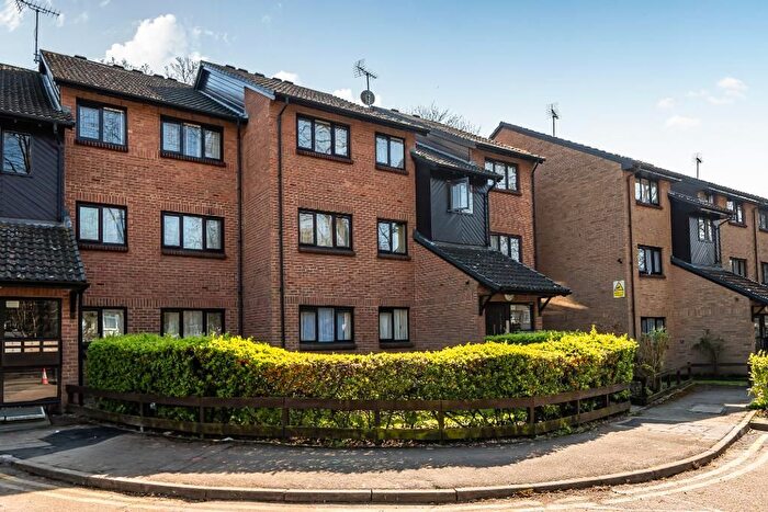 Studio For Sale In Pycroft Way, Edmonton, London, Uk, N9