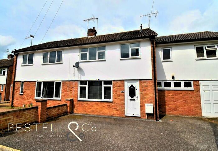 3 Bedroom Terraced House For Sale In Hawthorn Close, Takeley, CM22