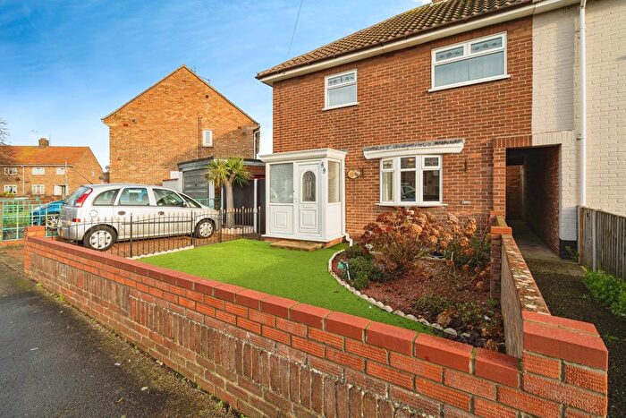 3 Bedroom End Of Terrace House For Sale In Edgerton Road, Lowestoft, NR33