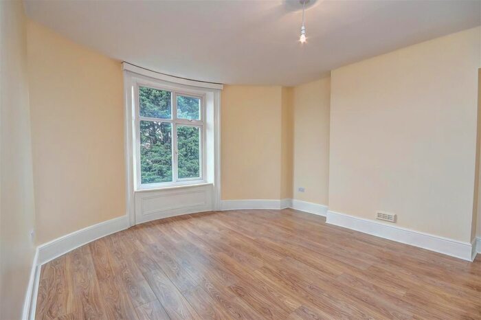 1 Bedroom Flat To Rent In London Road, Thornton Heath, CR7