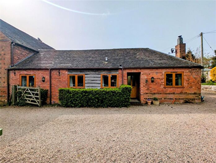 3 Bedroom Barn Conversion For Sale In Charlton, Hartlebury, Kidderminster, Worcestershire, DY11