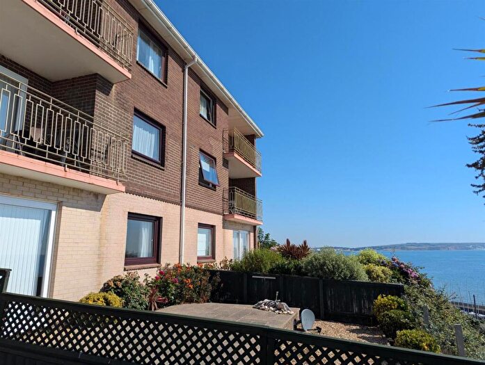2 Bedroom Apartment For Sale In Hope Road, Shanklin, PO37