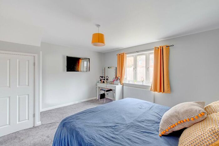 3 Bedroom End Of Terrace House For Sale In Nags Head Cottage, Redditch Road, Studley, B80