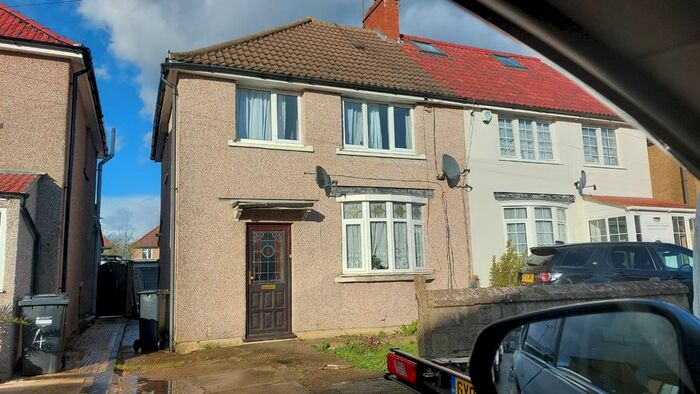 3 Bedroom Semi-Detached House To Rent In Percival Road, Feltham, TW13