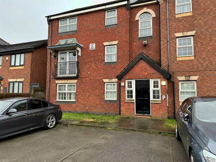 2 Bedroom Apartment To Rent In Francine Close, Liverpool, L3