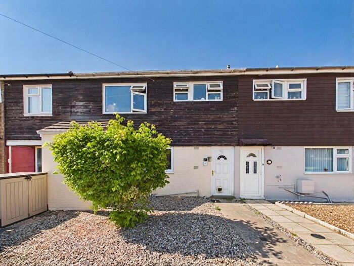 3 Bedroom Terraced House For Sale In Wintringham Road, St. Neots, PE19