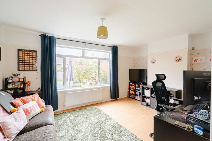 3 Bedroom Terraced House For Sale In Staveley Crescent, Southmead, Bristol, BS10