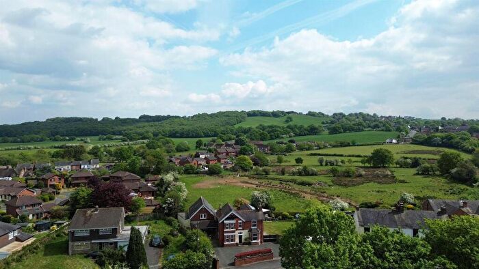 6 Bedroom Detached House For Sale In Station Road, Halmer End, ST7