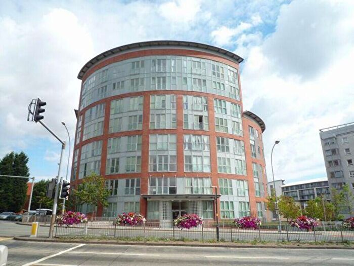 2 Bedroom Apartment To Rent In Lee Bank Middleway, Edgbaston, B15