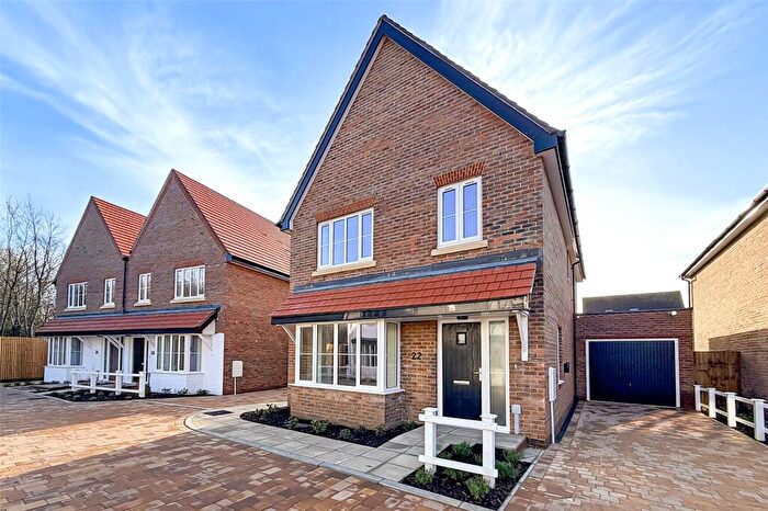 4 Bedroom Detached House For Sale In Eyebright Lane, Angmering, West Sussex, BN16