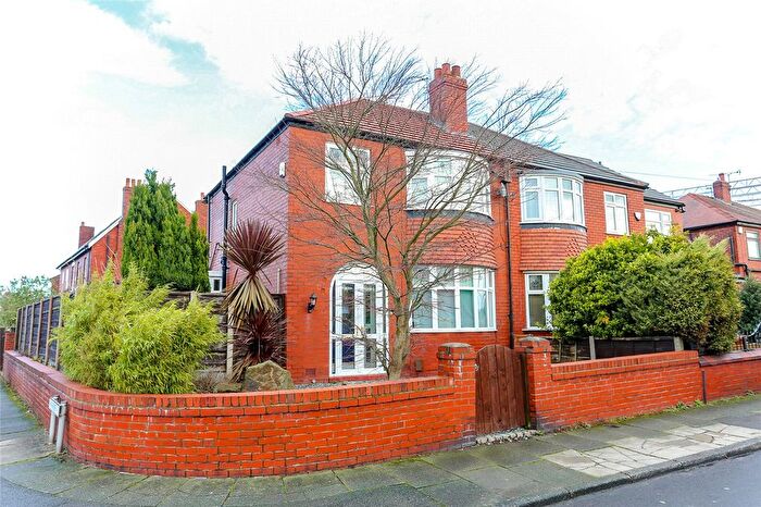 3 Bedroom Semi-Detached House To Rent In Fullerton Road, Heaton Moor, Stockport, Cheshire, SK4