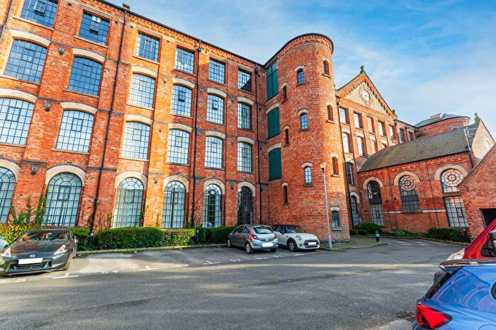 2 Bedroom Apartment For Sale In Springfield Mill, Sandiacre, NG10